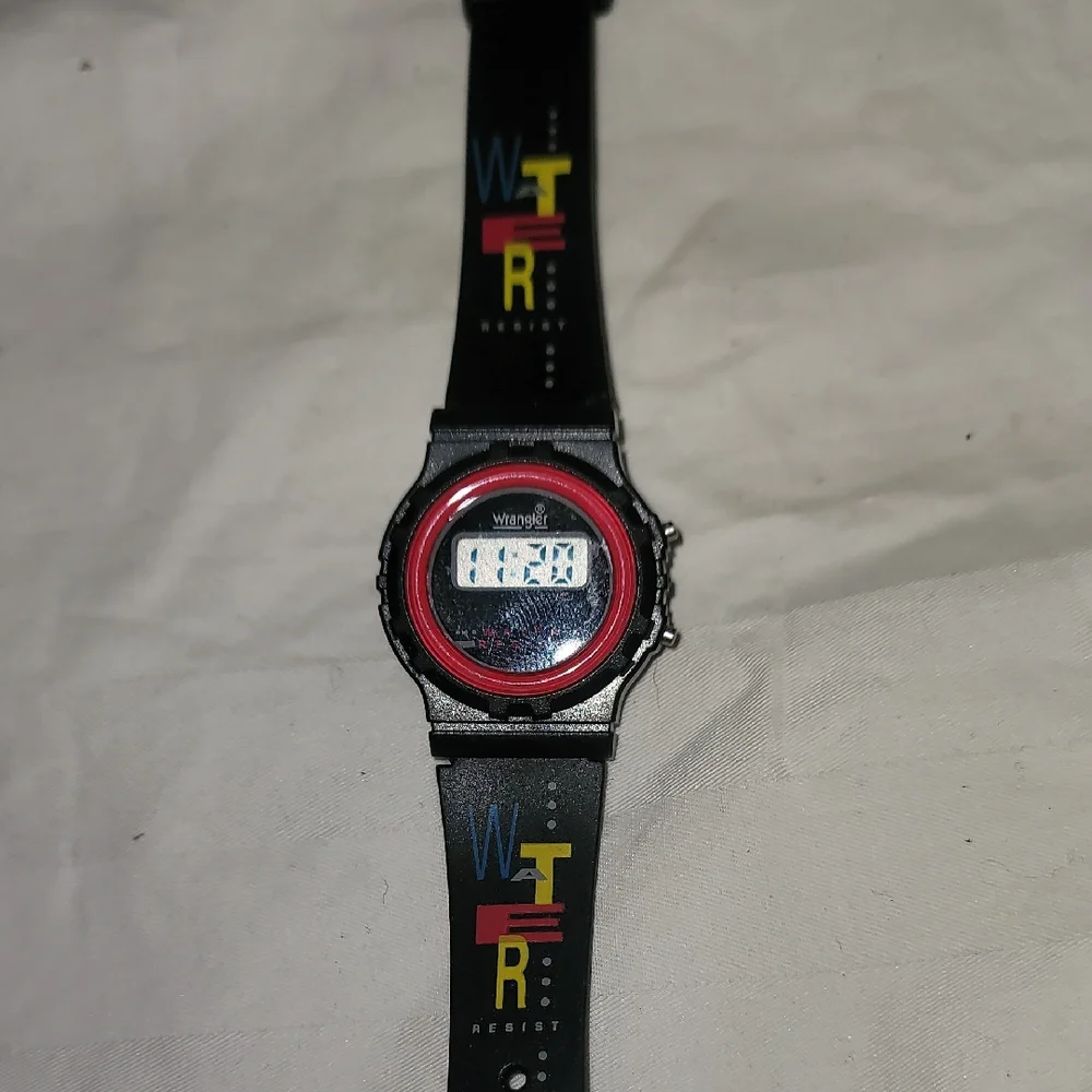 80's Vintage‎ Wrangler WATER RESIST Digital Watch Like A Swatch Works Great!